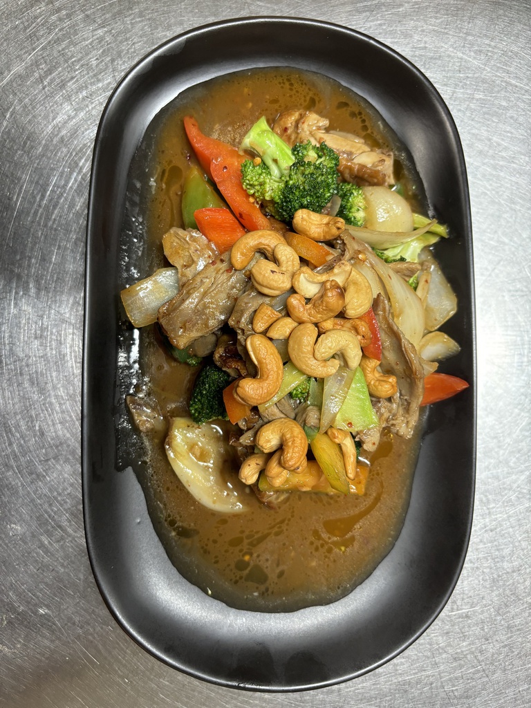 Cashew Nuts Stir-Fried (TW)
