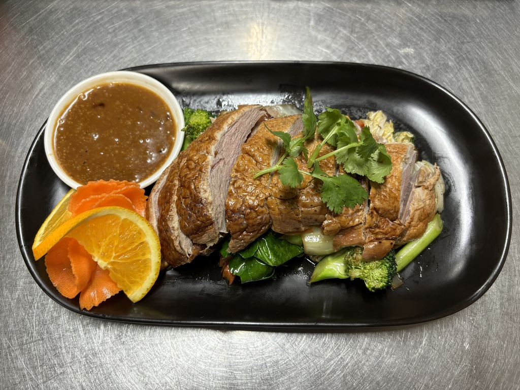 Roasted Duck Thai River Special Sauce (TW)
